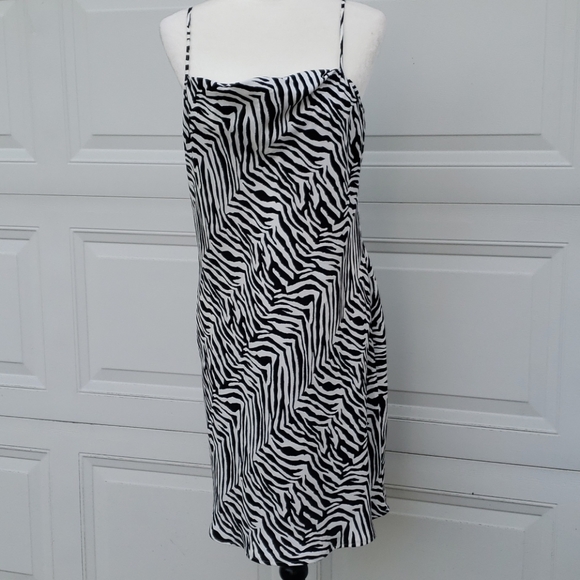 Banana Republic Summer Zebra Print dress size 8 - Picture 7 of 14